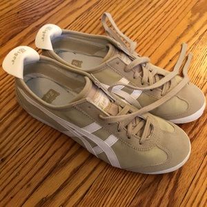 Onitsuka Tiger Mexico 66 sneakers